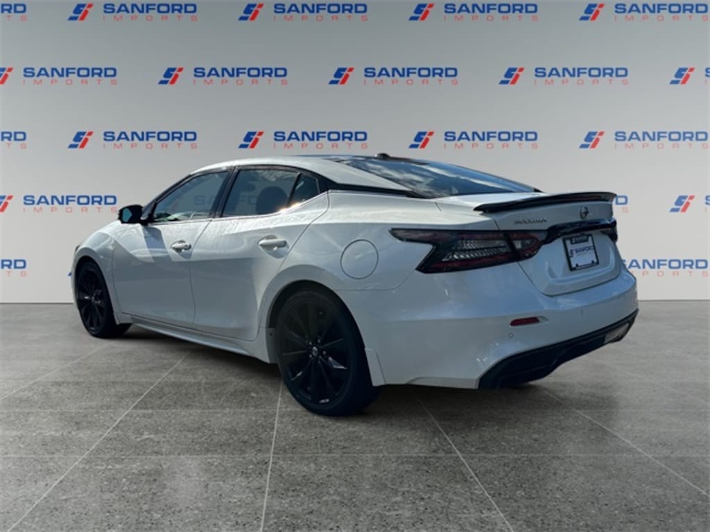 Used 2022 Nissan Maxima SR Sedan