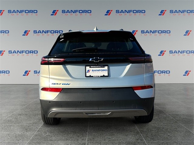 2023 Chevrolet Bolt EUV photo 3
