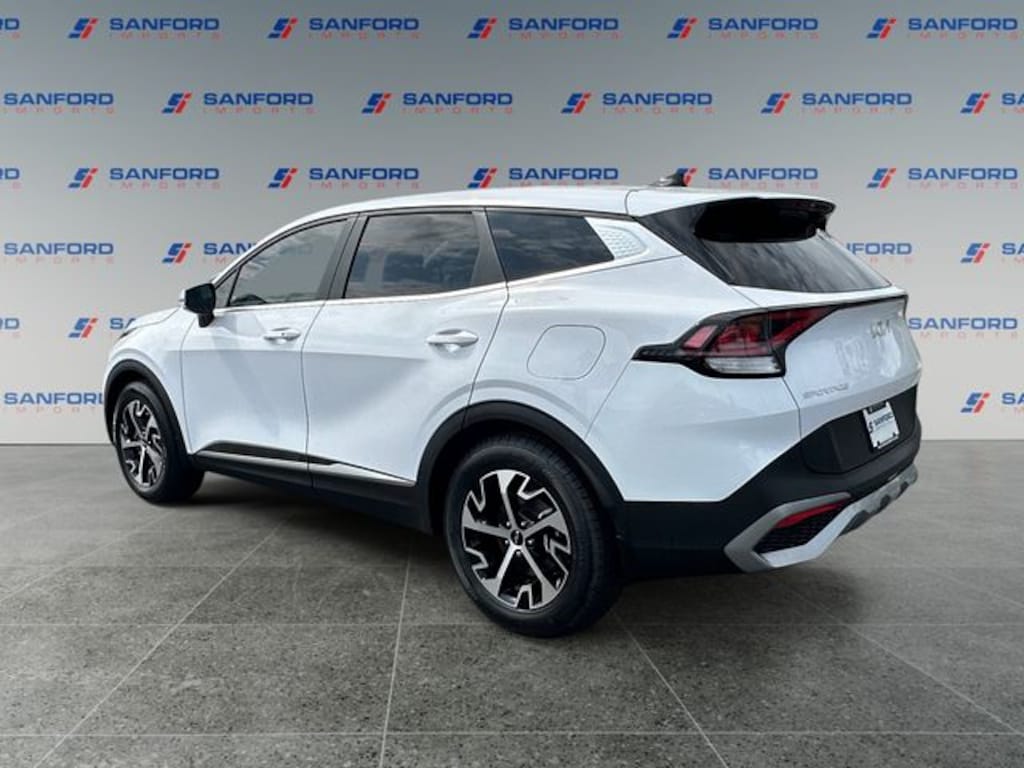Used 2023 Kia Sportage EX SUV