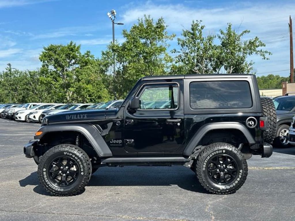 Used 2022 Jeep Wrangler Sport SUV