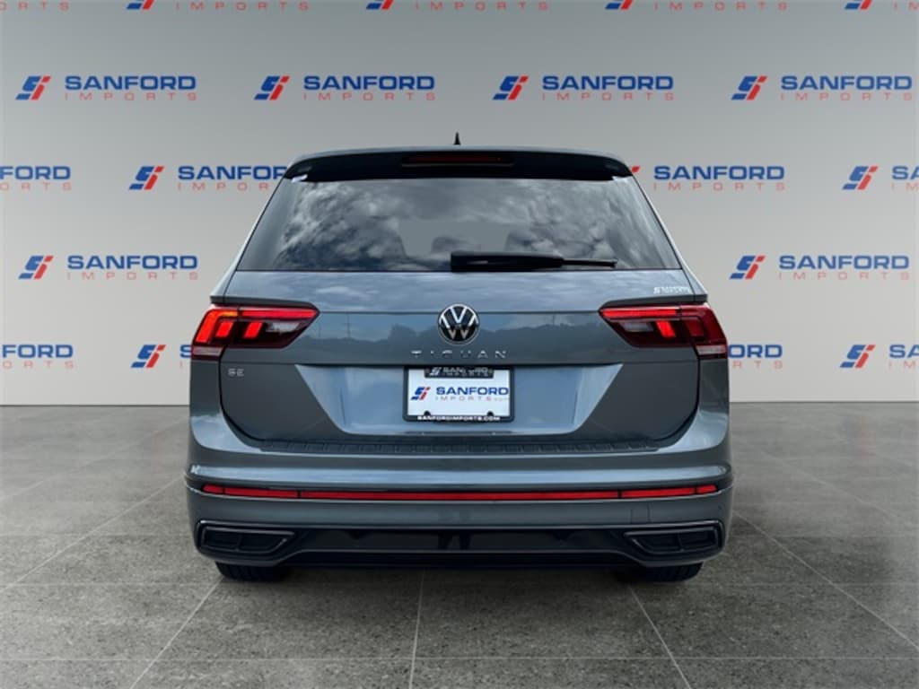 Used 2022 Volkswagen Tiguan 2.0T SE R-Line Black SUV