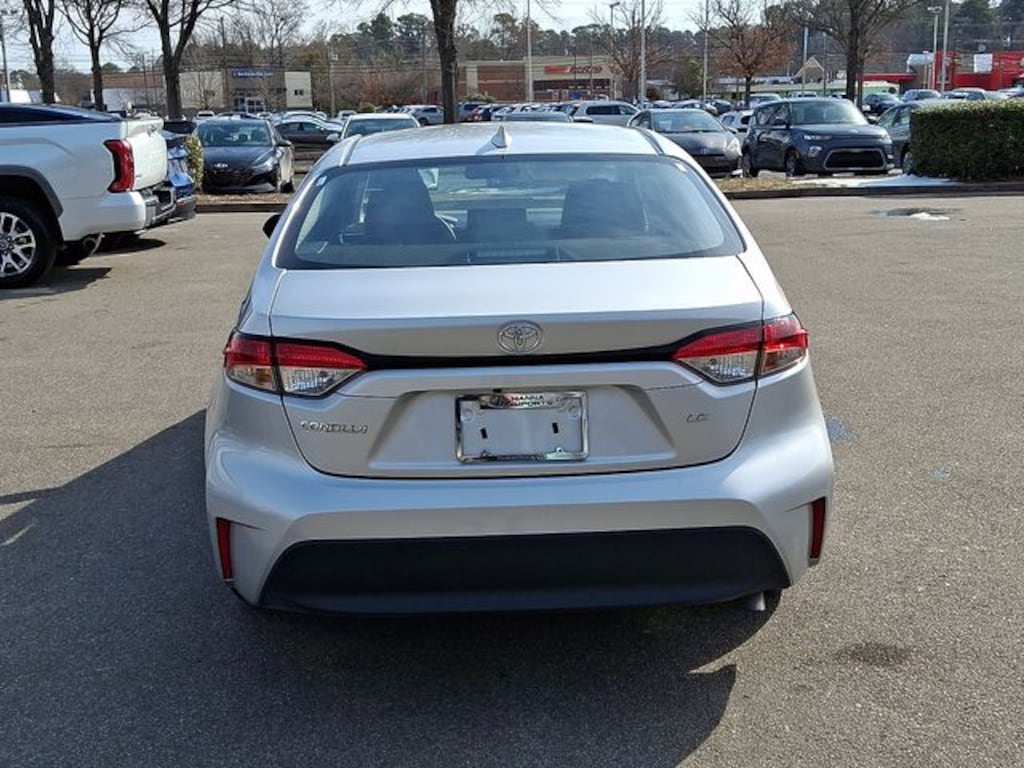 Used 2025 Toyota Corolla LE Sedan