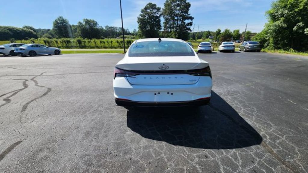Used 2021 Hyundai Elantra HEV Limited Sedan