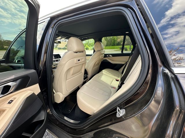 2022 BMW X5 40i - Photo 18