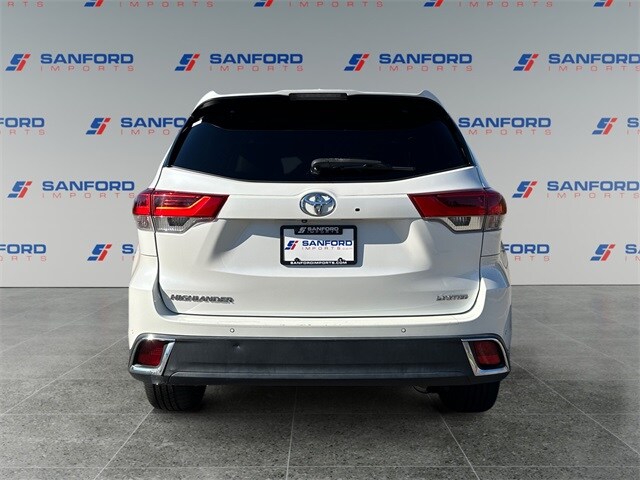 2019 Toyota Highlander Limited photo 3