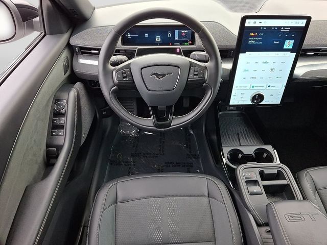 2025 Ford Mustang Mach-E GT AWD - Photo 11