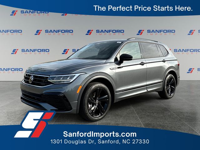 2023 Volkswagen Tiguan SE R-LINE BLACK