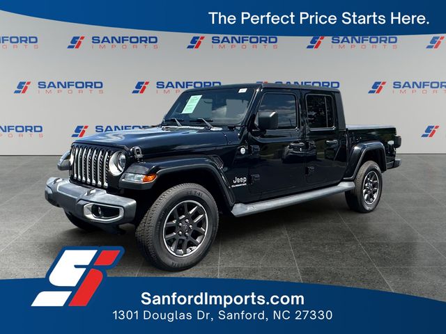 2021 Jeep Gladiator Overland's photo