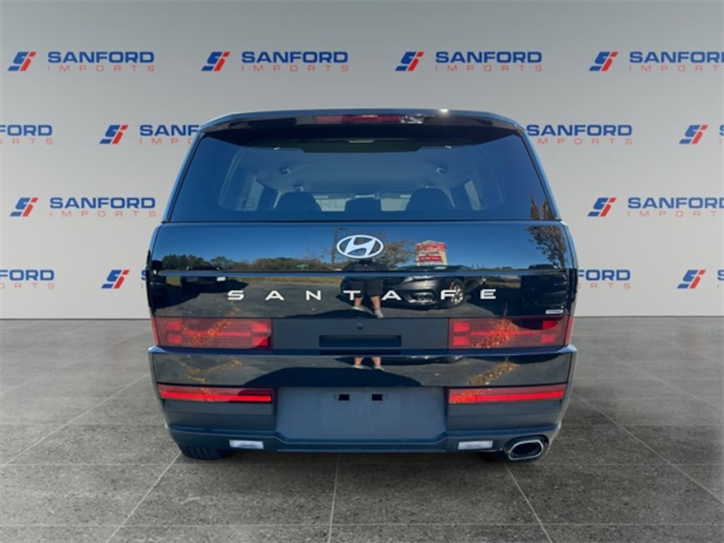 Used 2024 Hyundai Santa Fe SE SUV