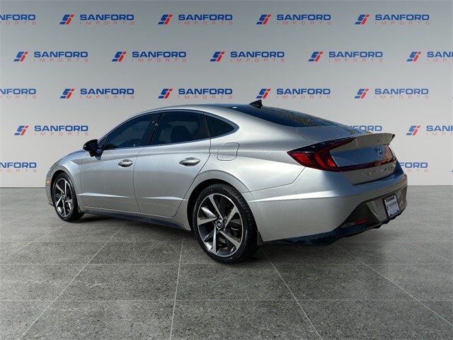 2021 Hyundai Sonata SEL Plus photo 3