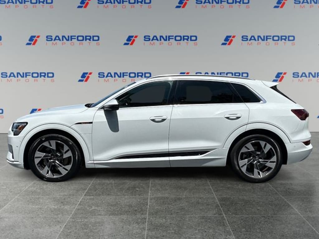 Used 2023 Audi e-tron Premium SUV