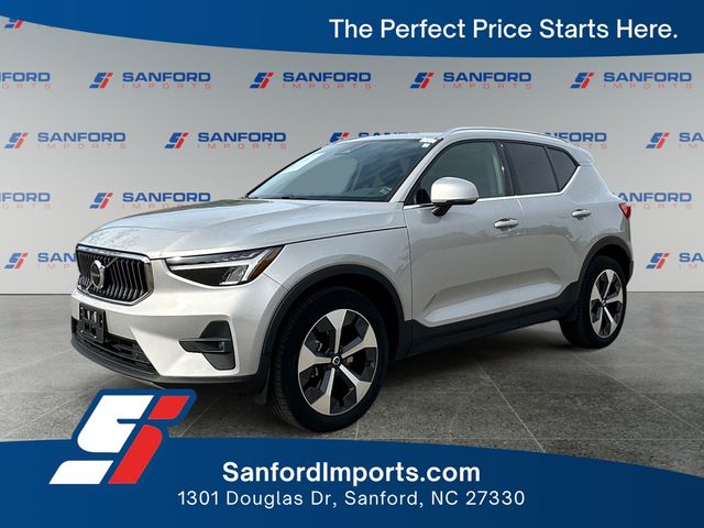 2023 Volvo XC40 B5 Plus Bright AWD's photo