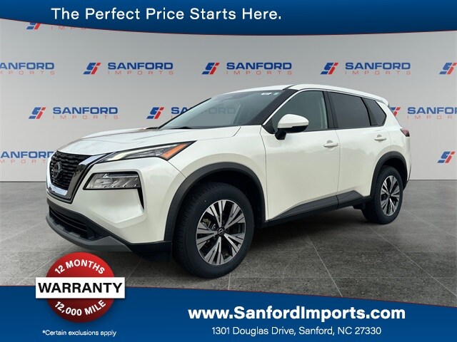 2023 Nissan Rogue SV's photo