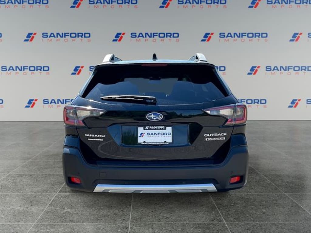 Used 2024 Subaru Outback Touring XT SUV