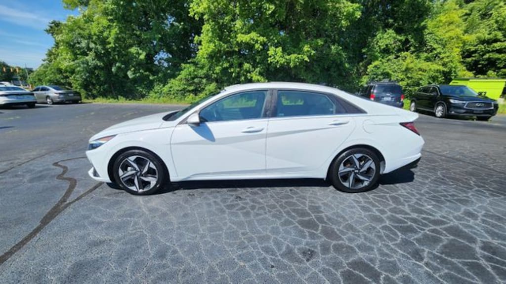 Used 2021 Hyundai Elantra HEV Limited Sedan