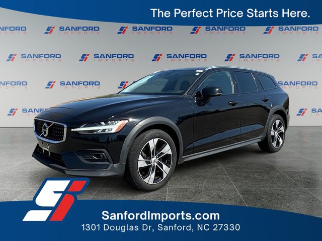 2021 Volvo V60 Cross Country