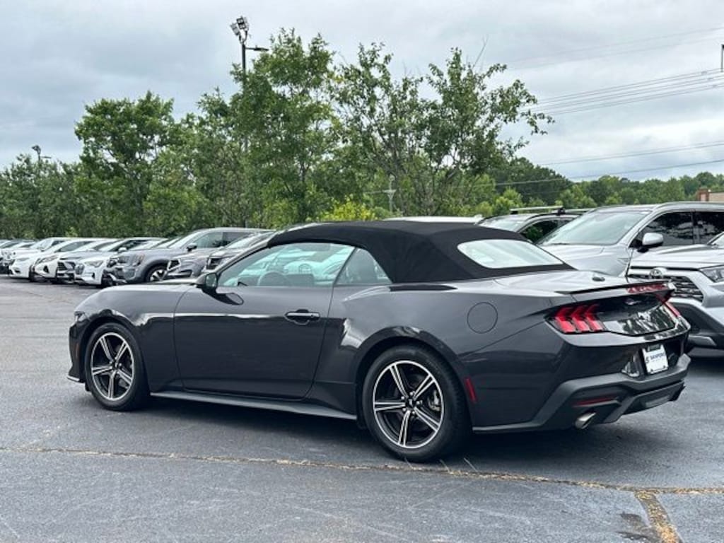 Used 2024 Ford Mustang Convertible