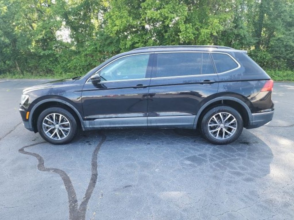 Used 2020 Volkswagen Tiguan 2.0T SE SUV