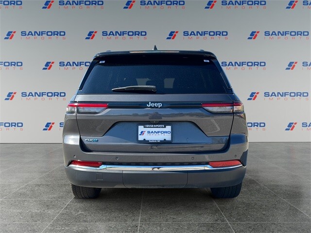 2024 Jeep Cherokee Limited 4xe photo 3