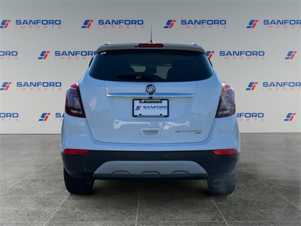 Used 2022 Buick Encore Preferred SUV