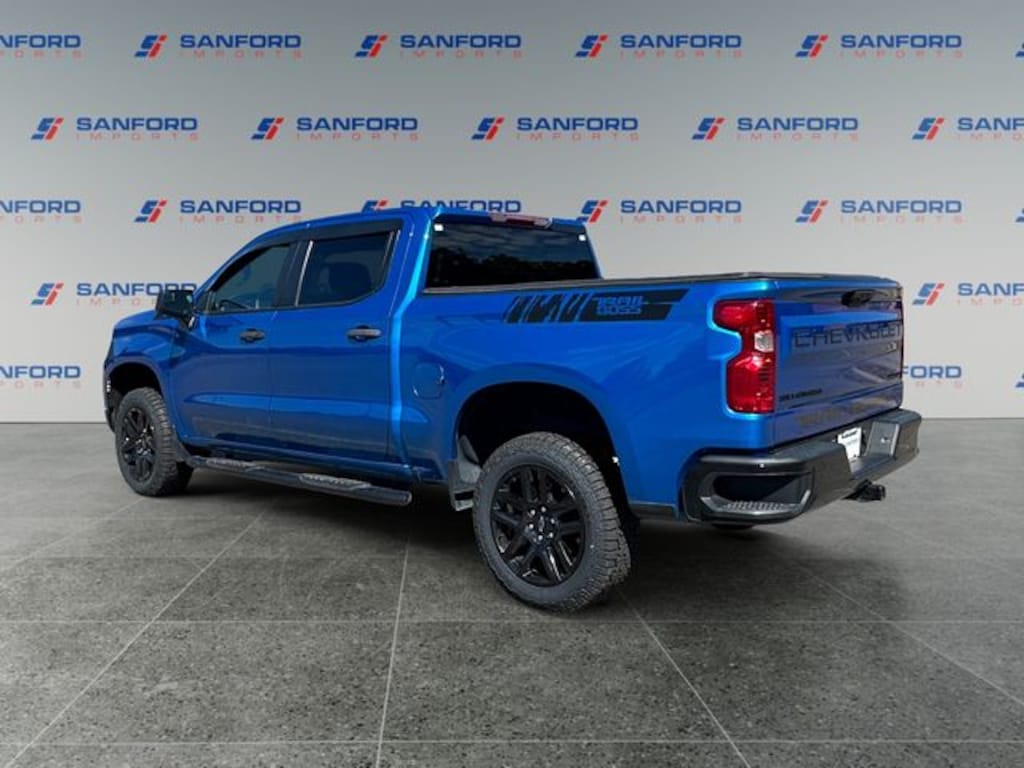 Used 2022 Chevrolet Silverado 1500 Custom Trail Boss Truck Crew Cab