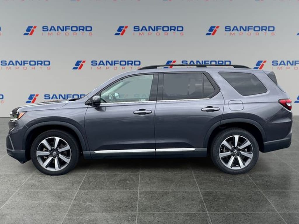 Used 2023 Honda Pilot Elite SUV