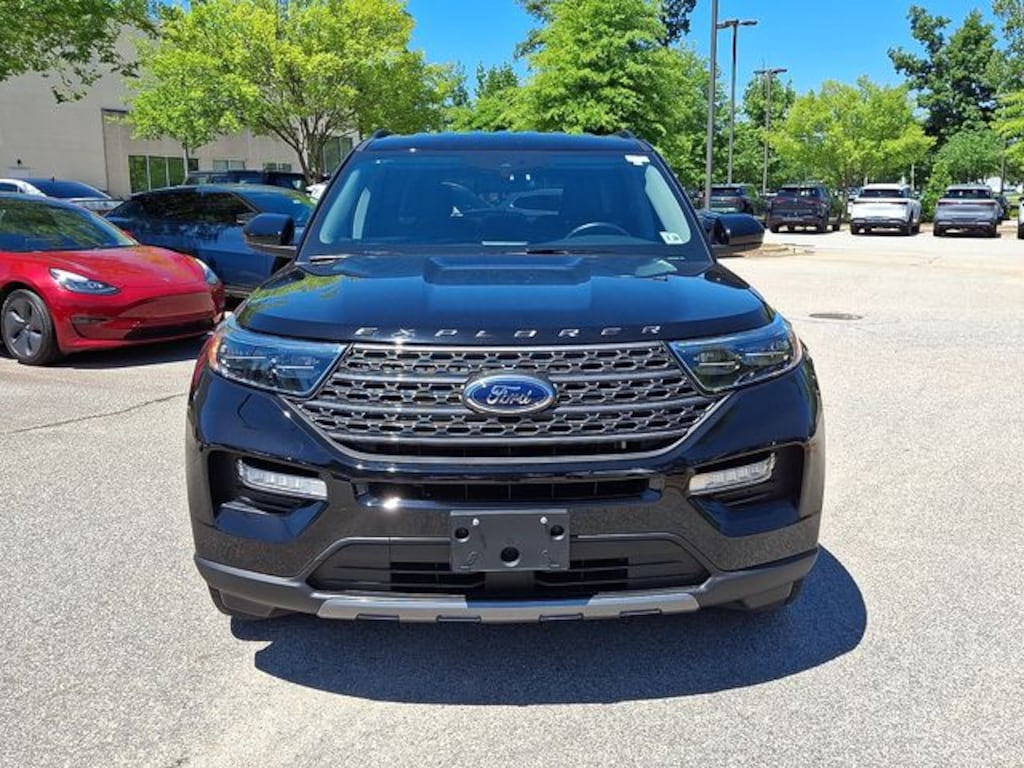 Used 2023 Ford Explorer XLT SUV