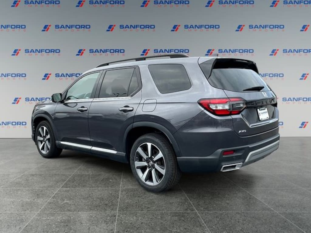 Used 2023 Honda Pilot Elite SUV