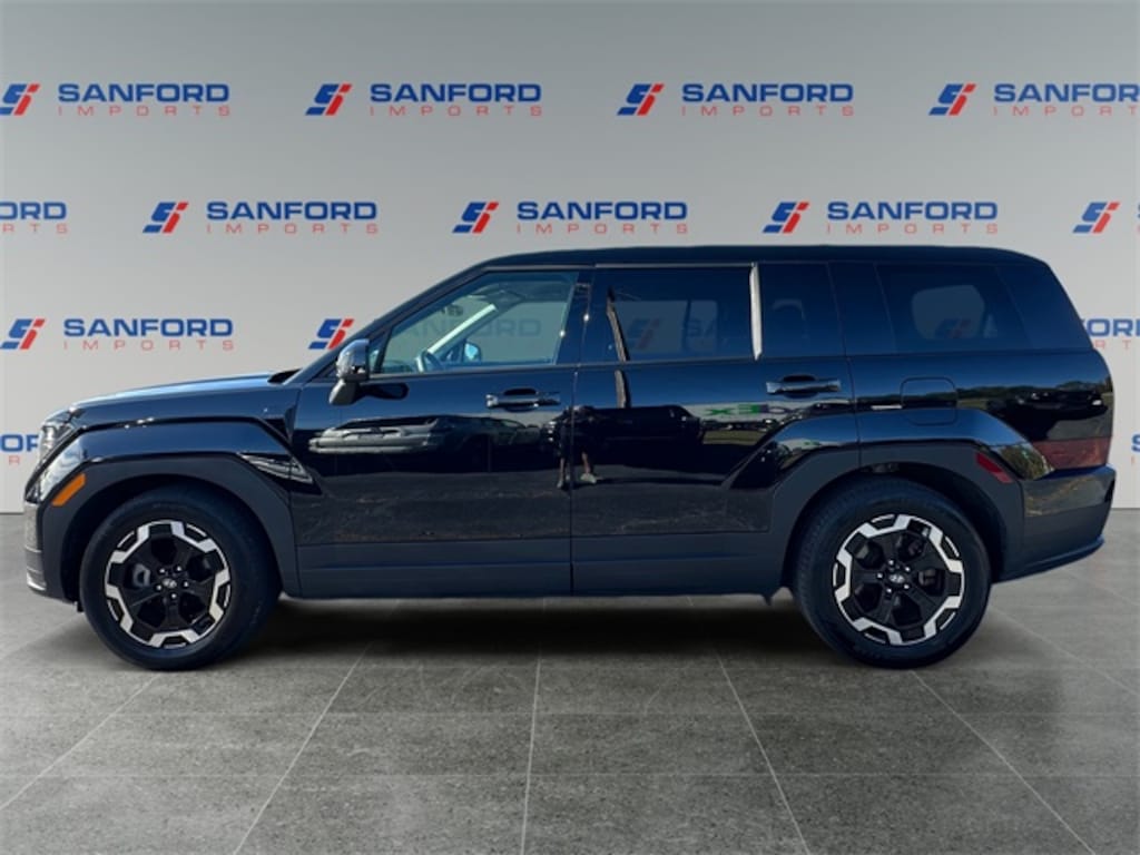 Used 2024 Hyundai Santa Fe SE SUV