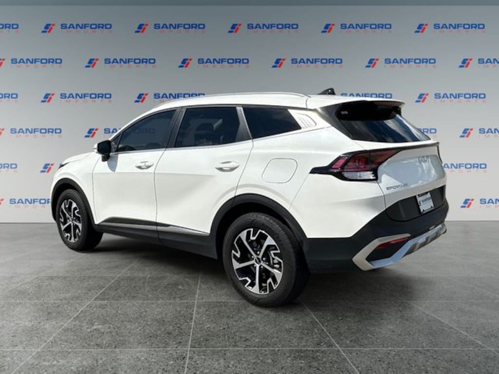 Used 2025 Kia Sportage Hybrid EX SUV