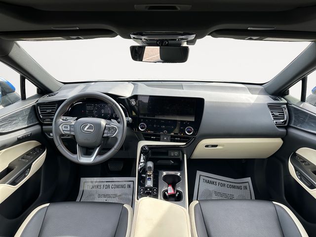 2024 Lexus NX 350 - Photo 10
