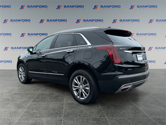 2022 Cadillac XT5 Premium Luxury photo 3
