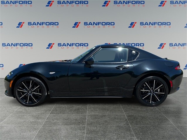 2024 Mazda MX-5 Miata Miata RF Grand Touring photo 2