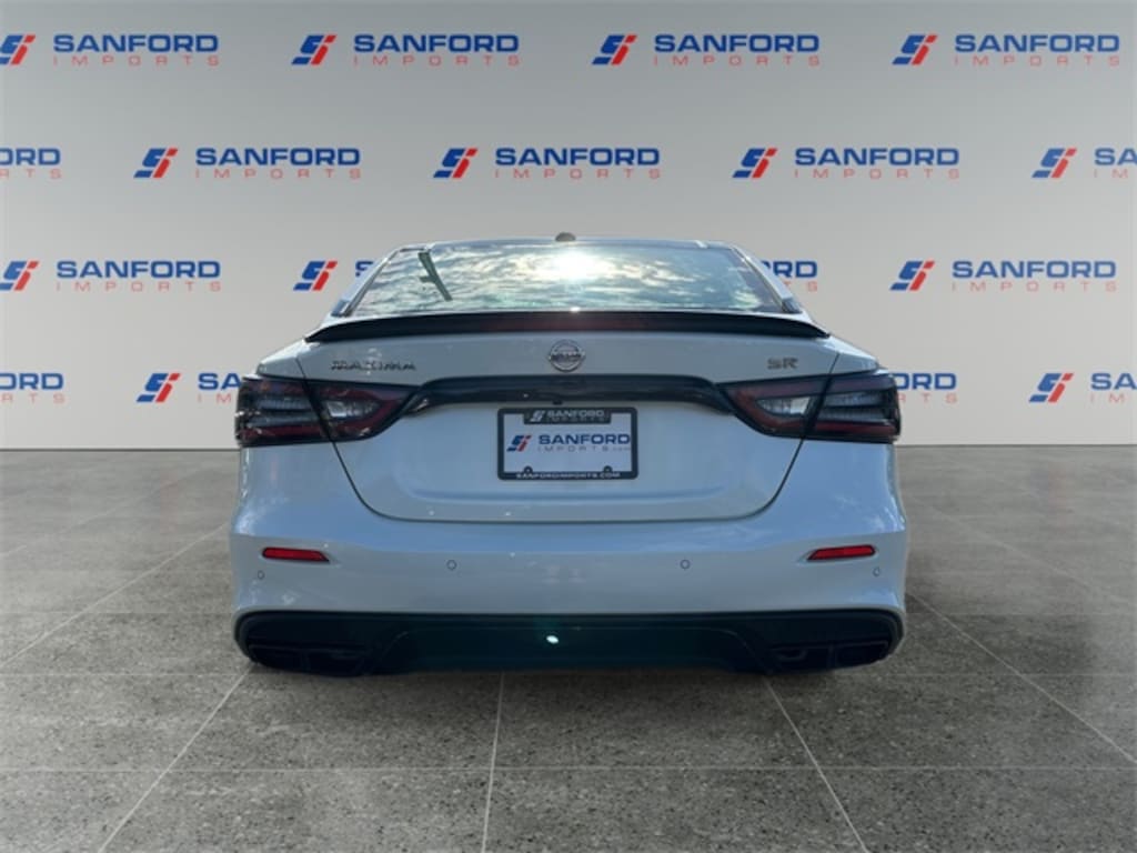 Used 2022 Nissan Maxima SR Sedan