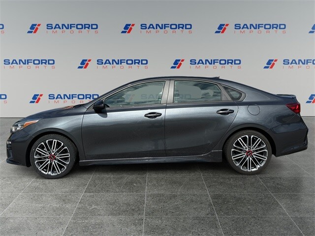 2021 Kia Forte GT photo 2