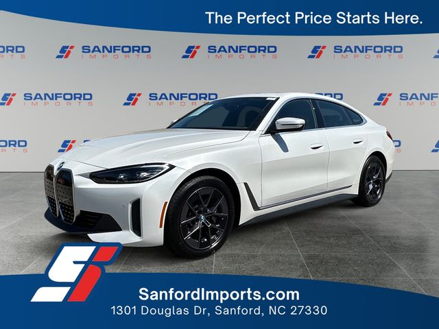 2023 BMW i4 eDrive35's photo