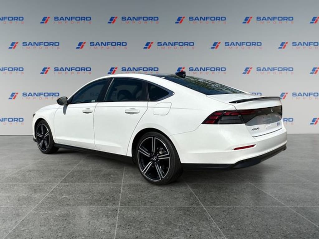 Used 2023 Honda Accord Hybrid Sport w/BSI Sedan