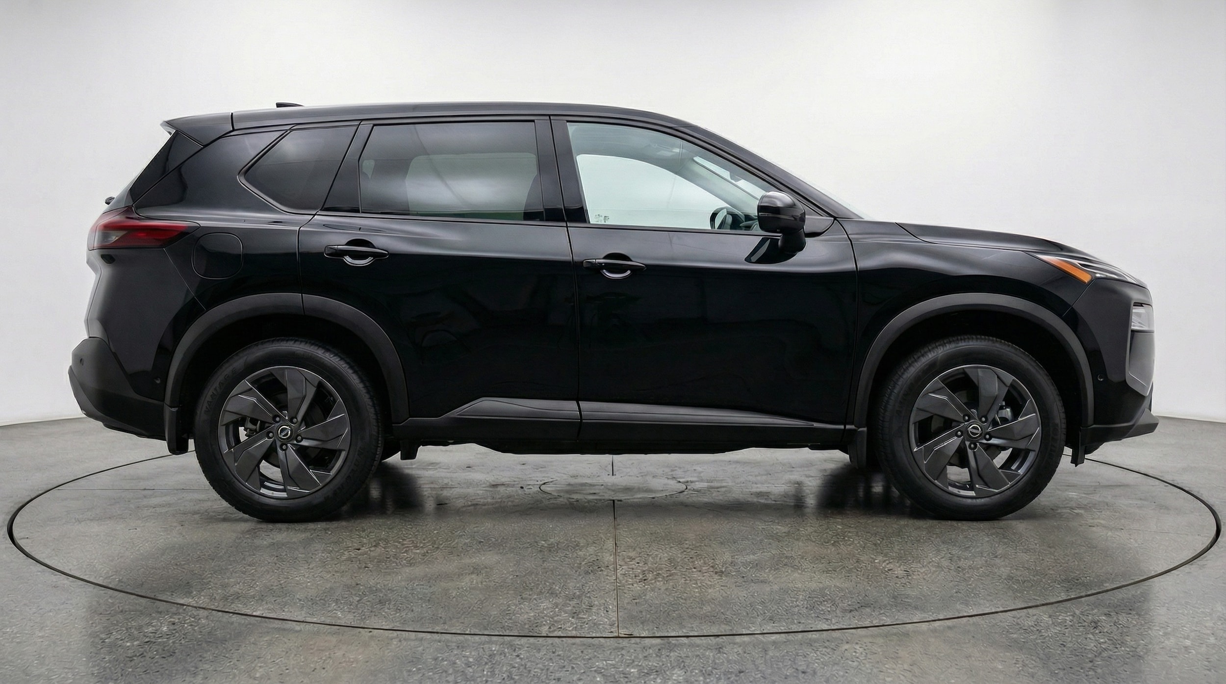 Thumbnail: 2025 Nissan Rogue - 8
