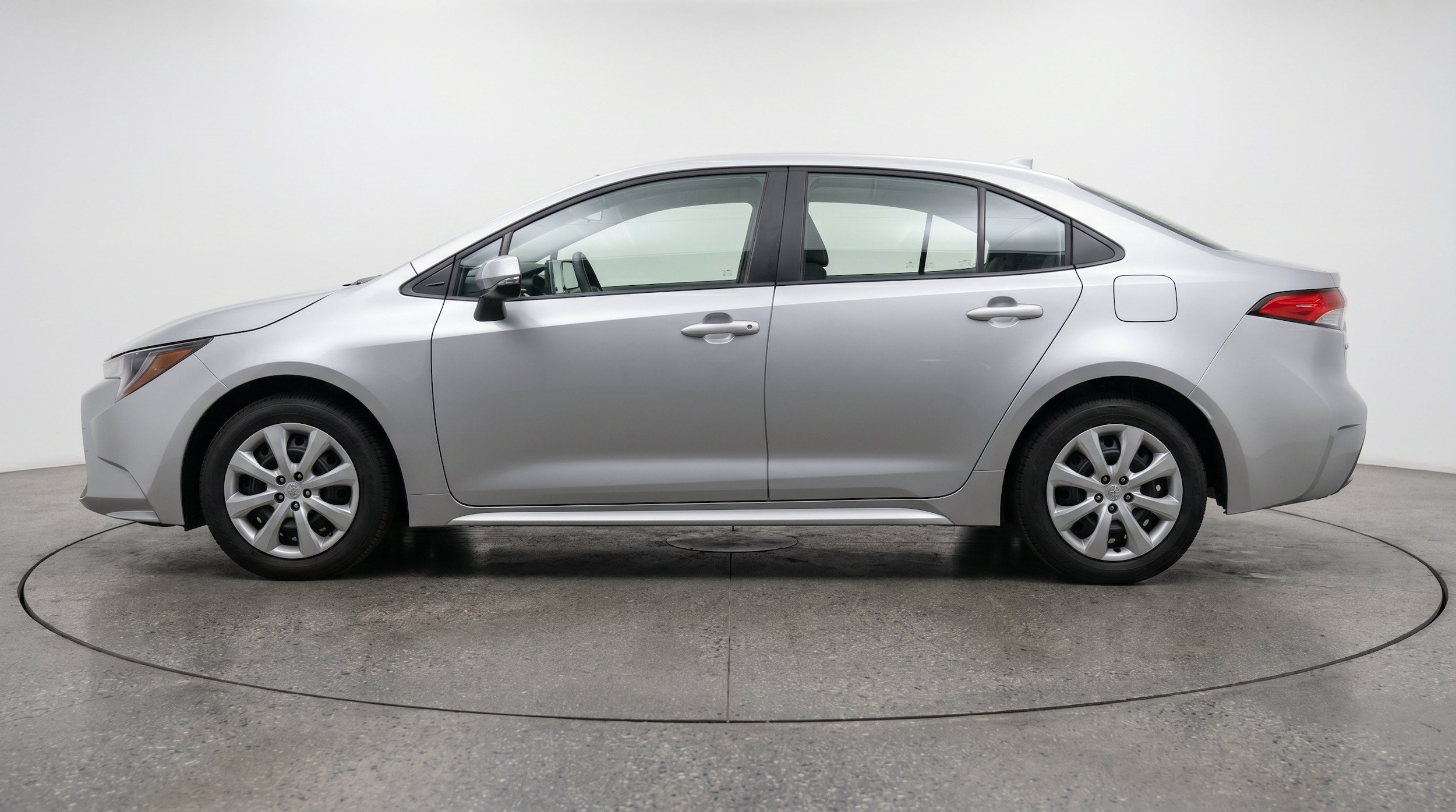 Thumbnail: 2025 Toyota Corolla - 5
