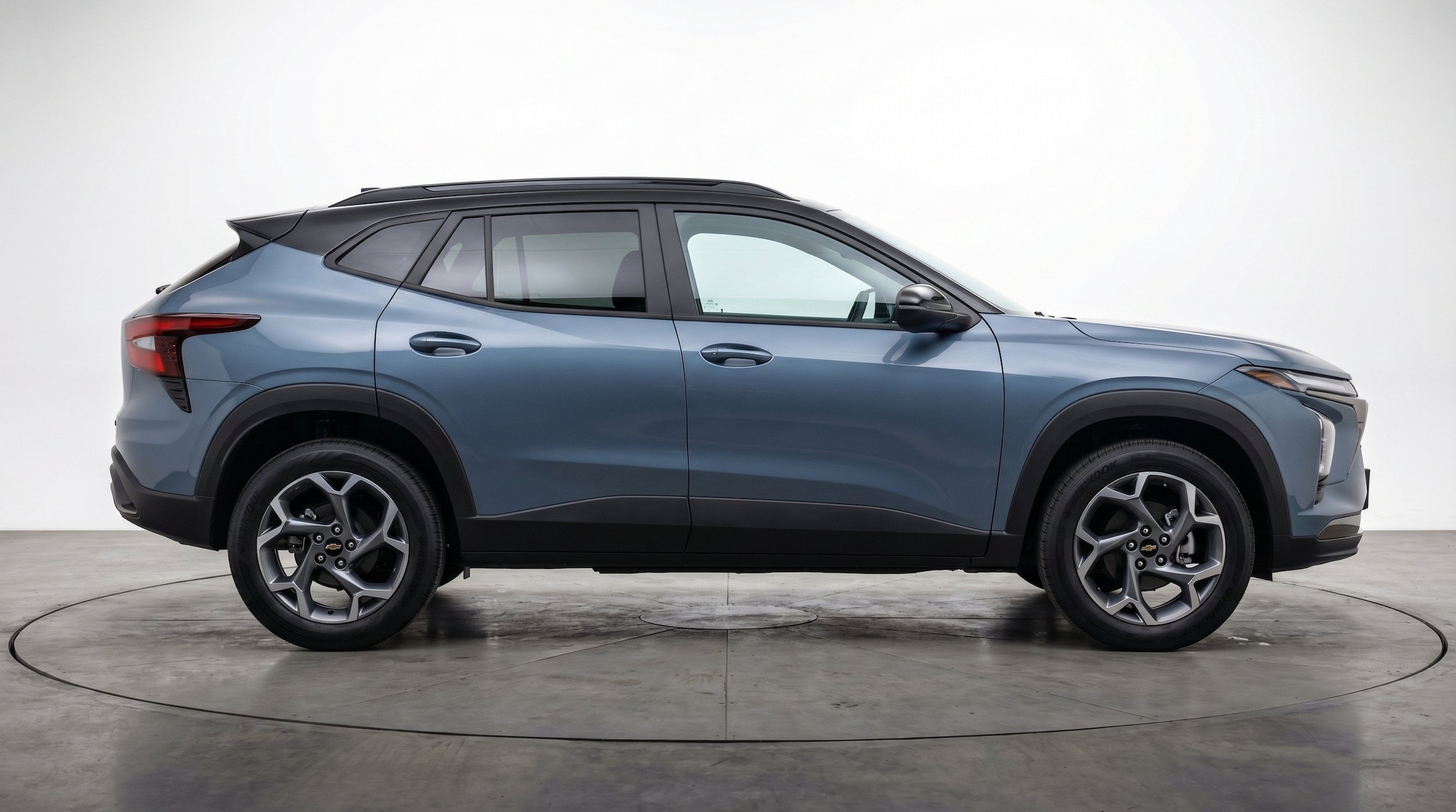 Thumbnail: 2025 Chevrolet Trax - 11