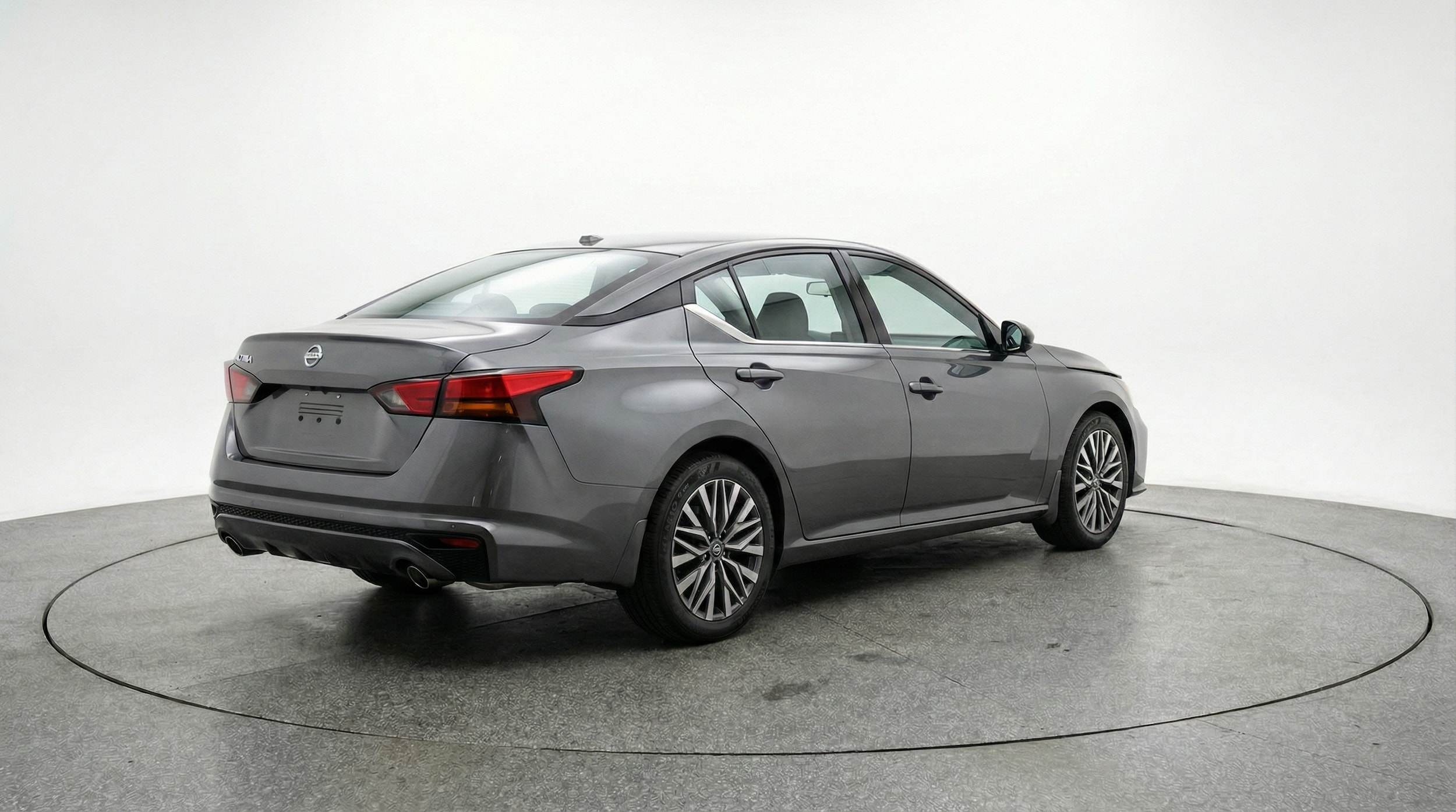 Thumbnail: 2025 Nissan Altima - 7