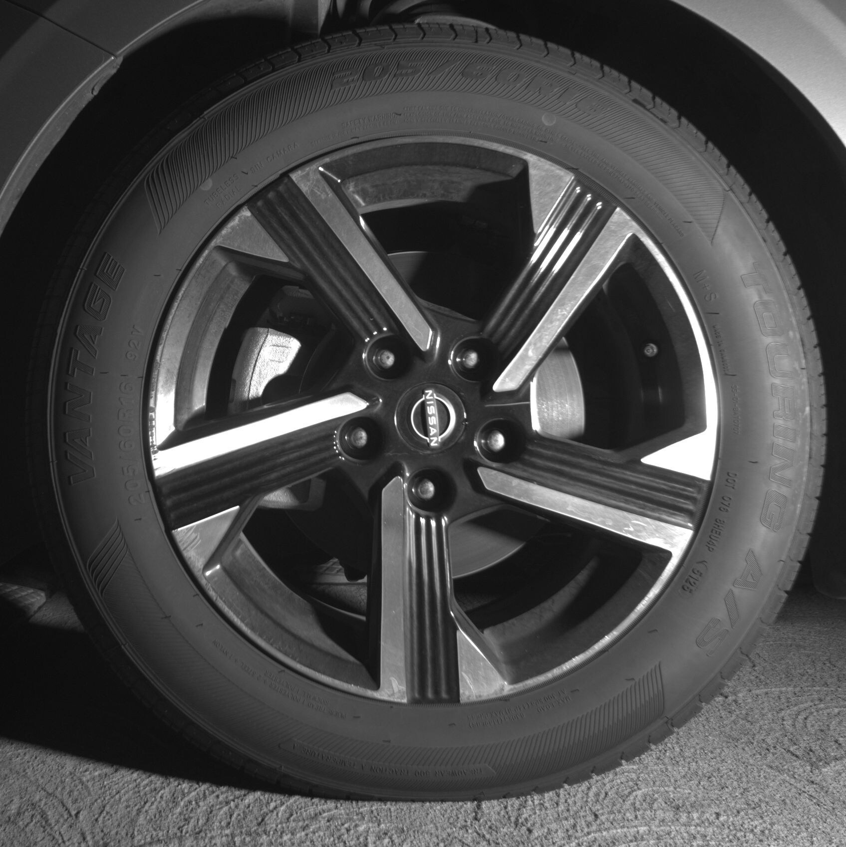 Thumbnail: 2025 Nissan Sentra - 9