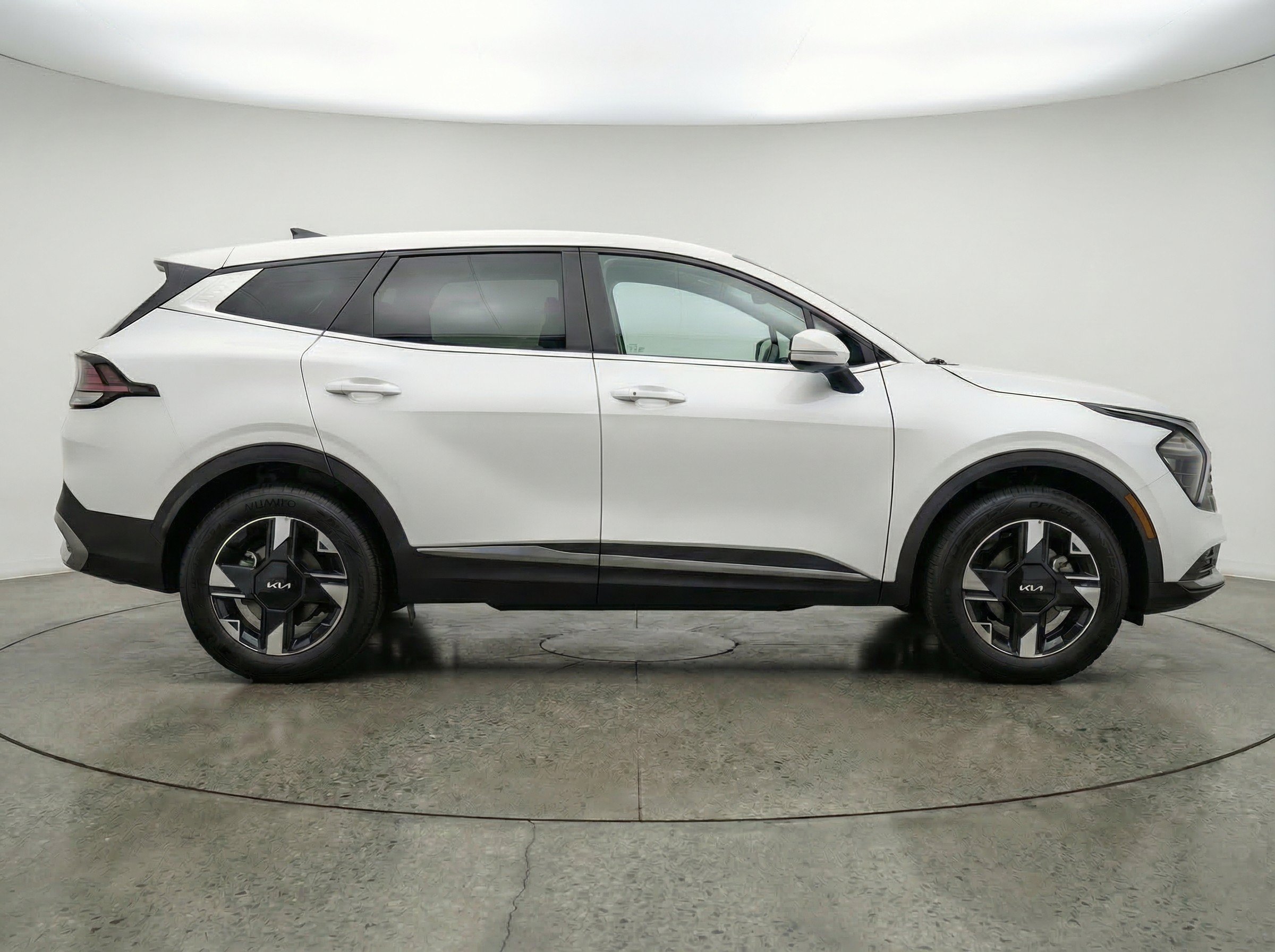 Thumbnail: 2026 Kia Sportage - 11