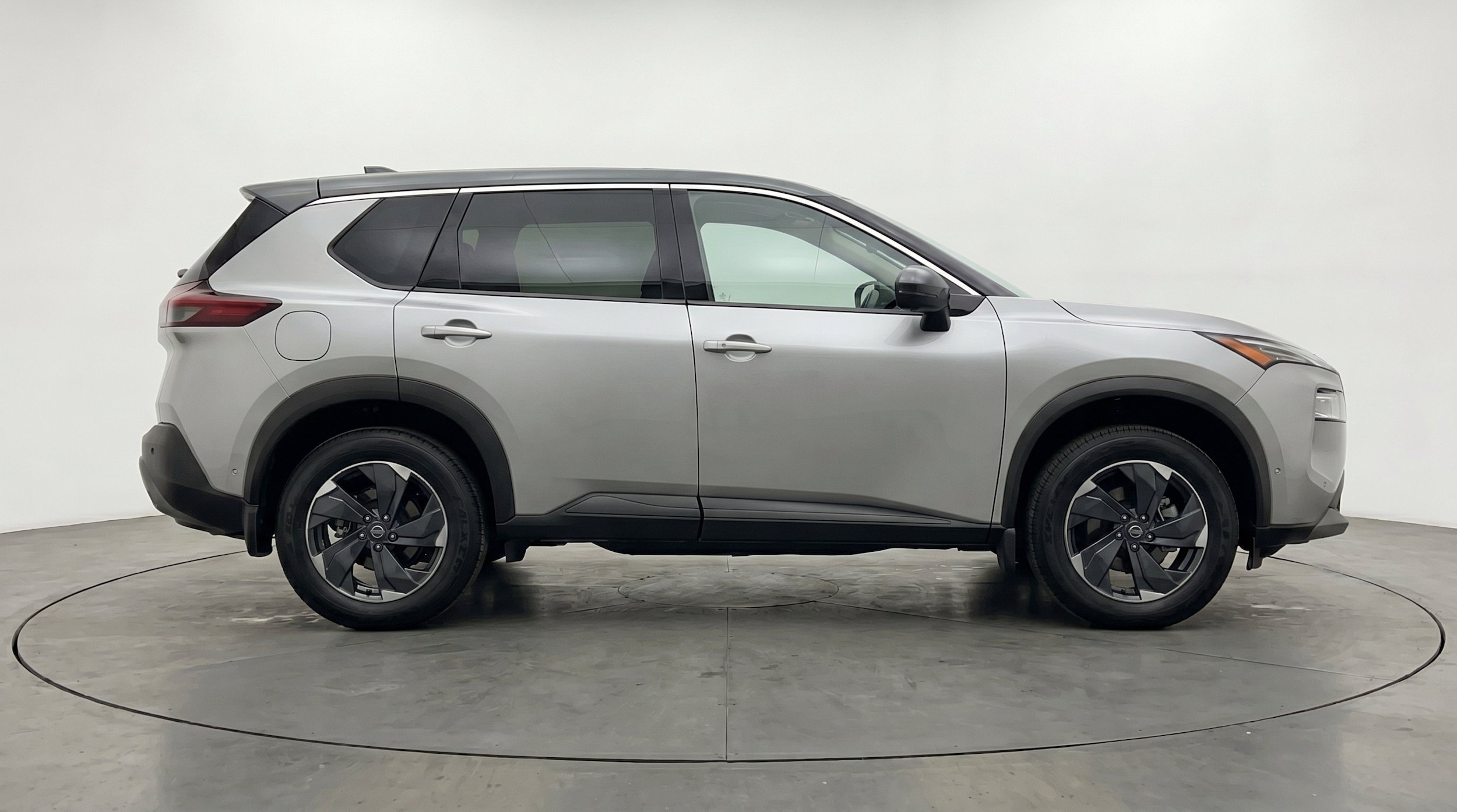 Thumbnail: 2025 Nissan Rogue - 11