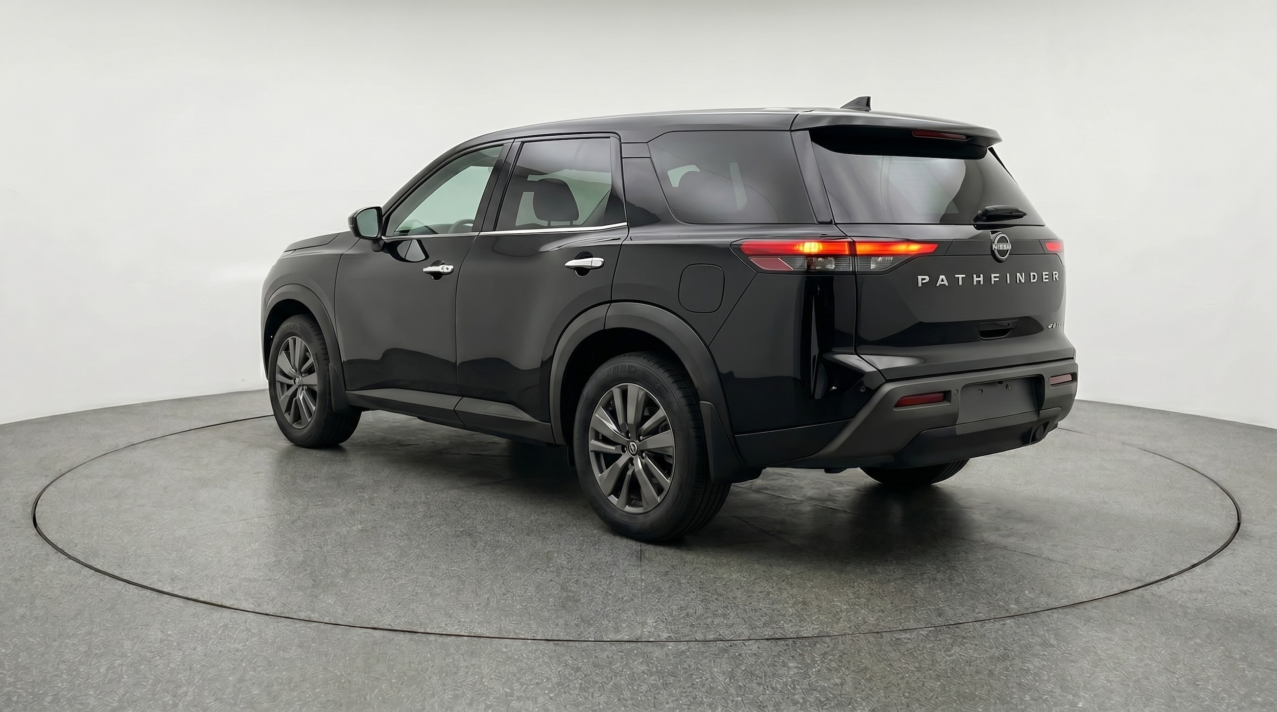 Thumbnail: 2025 Nissan Pathfinder - 5