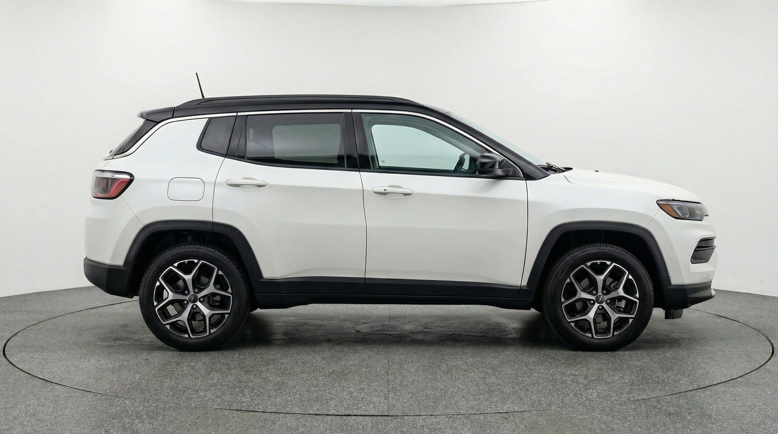 Thumbnail: 2025 Jeep Compass - 10