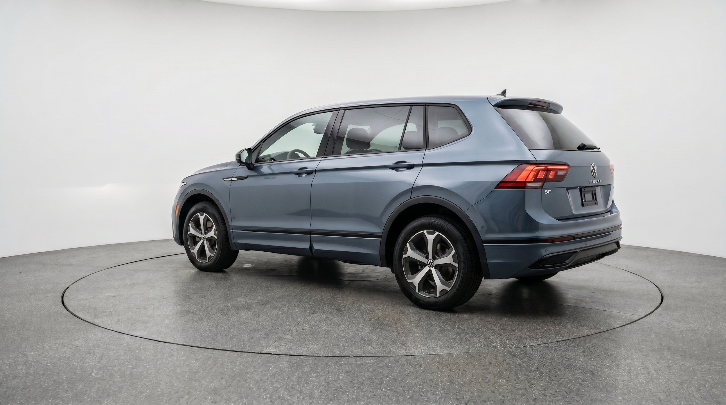 Thumbnail: 2026 Volkswagen Tiguan - 6