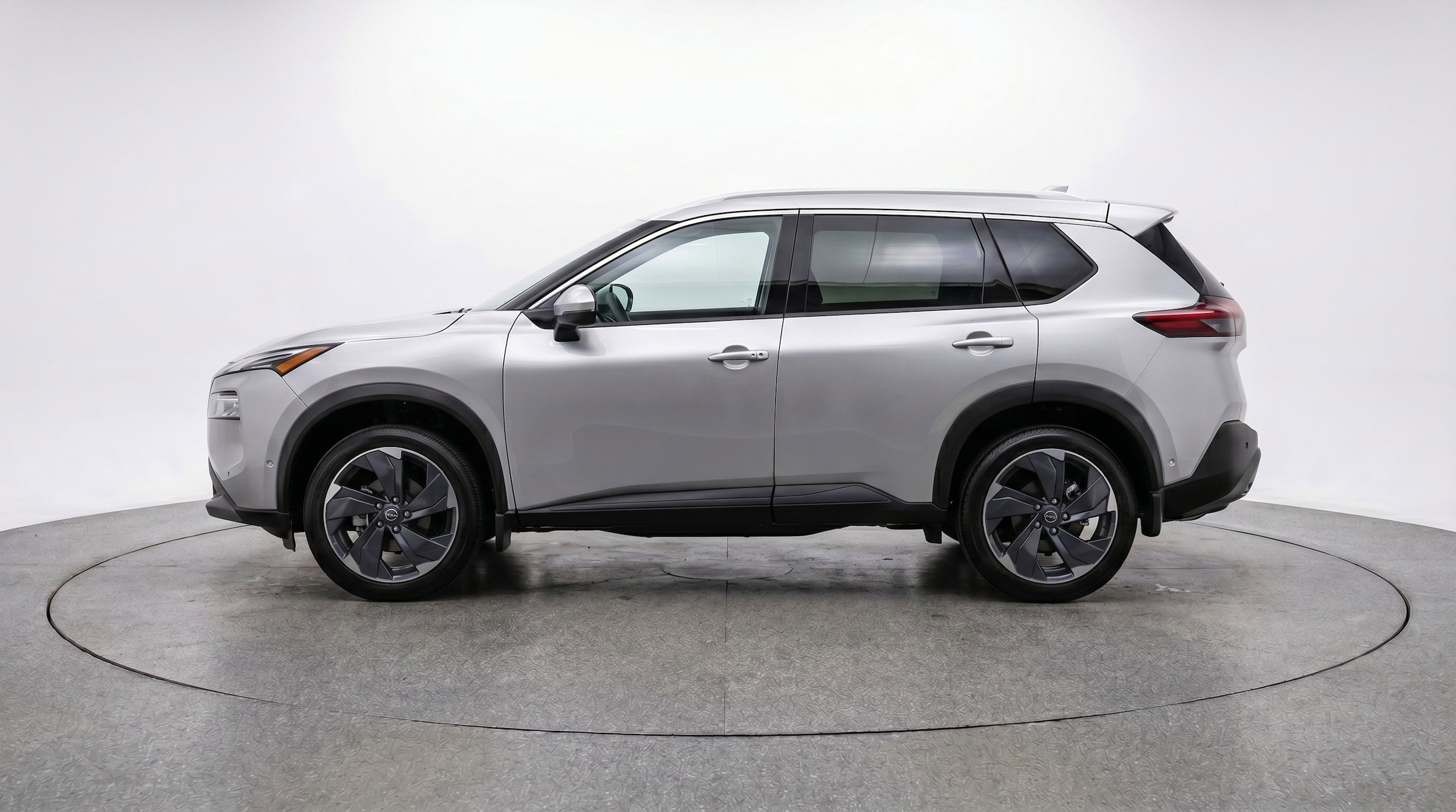 Thumbnail: 2025 Nissan Rogue - 5