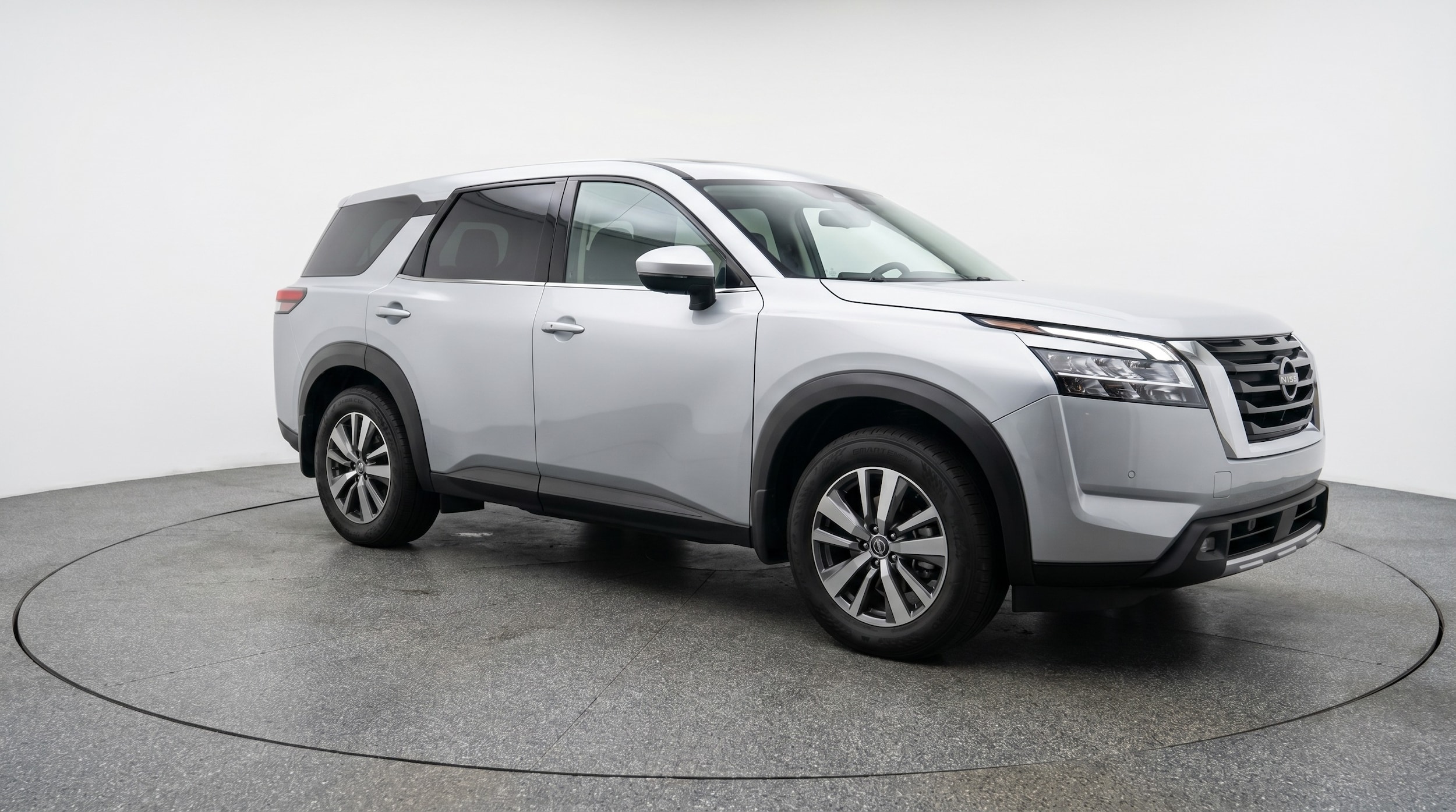 Thumbnail: 2025 Nissan Pathfinder - 1