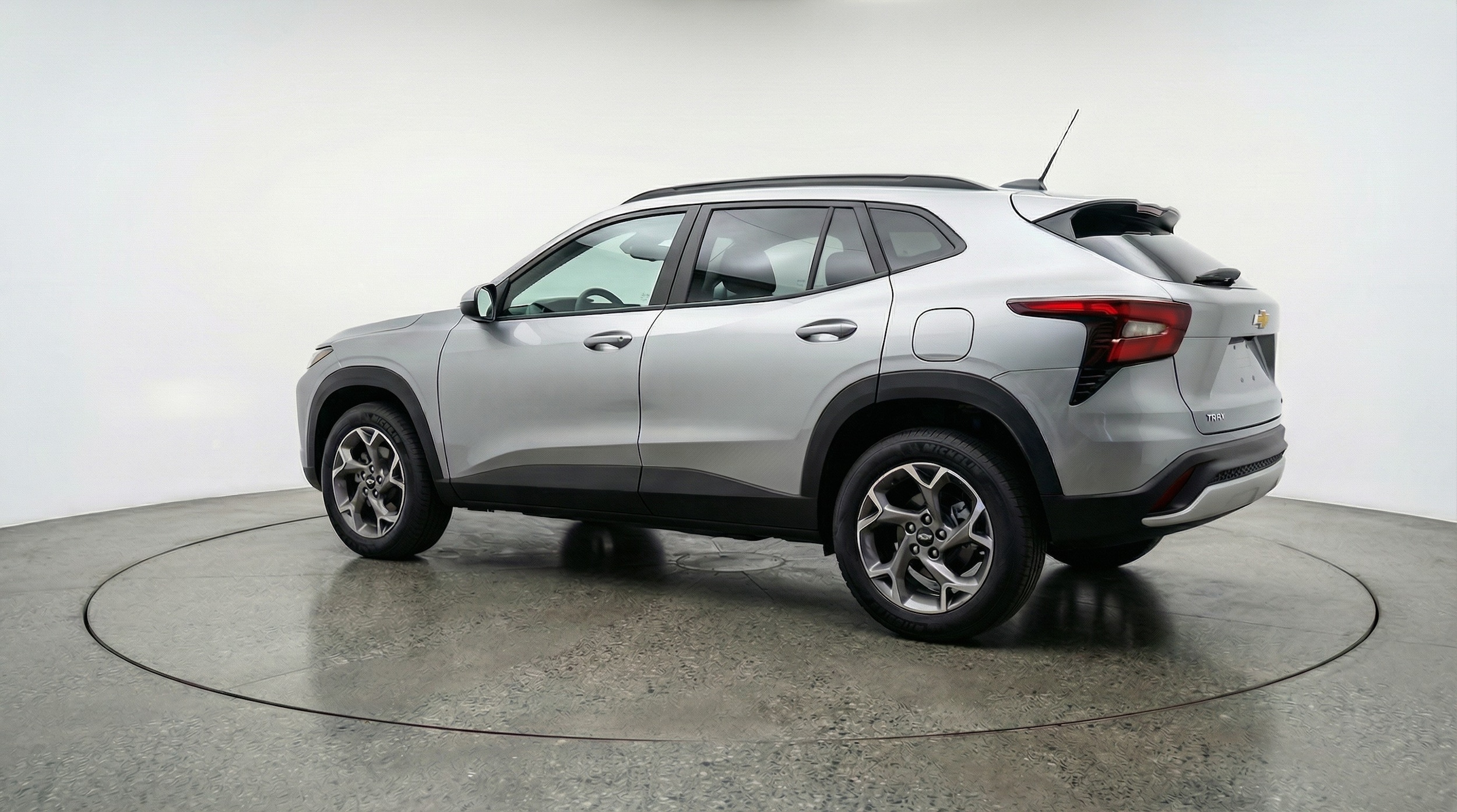 Thumbnail: 2025 Chevrolet Trax - 5